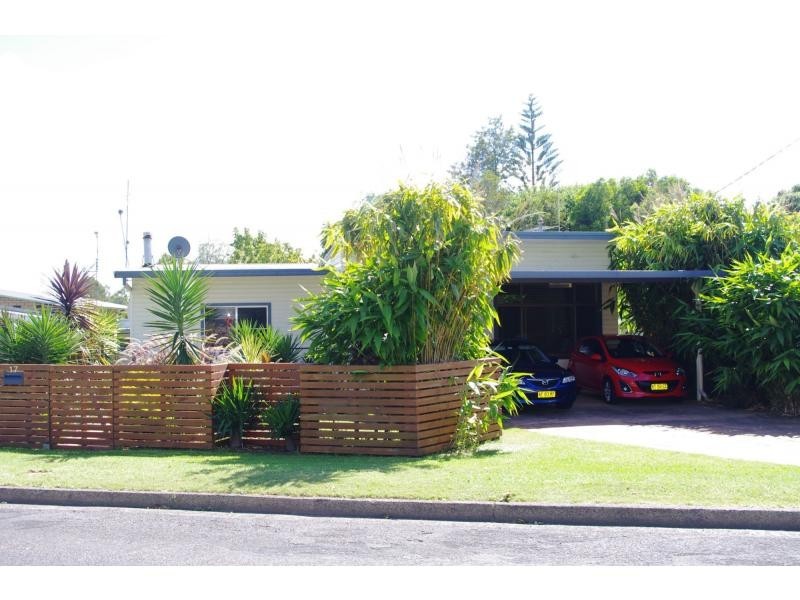 17 Beechwood Road, Wauchope NSW 2446