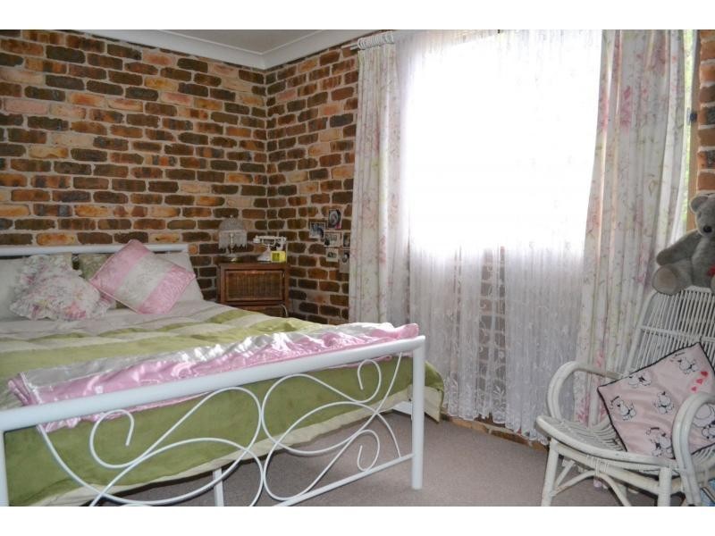 8 Marowin Place, Wauchope NSW 2446