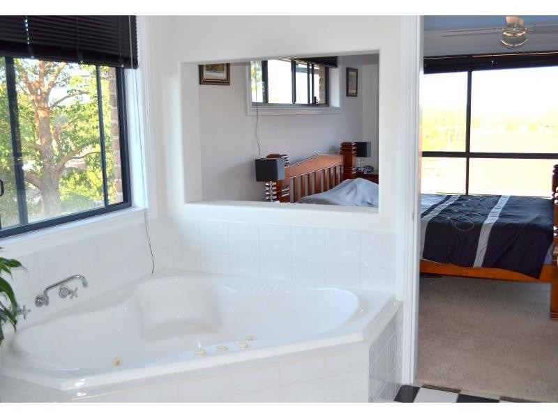 42 Cowarral Circuit, Wauchope NSW 2446