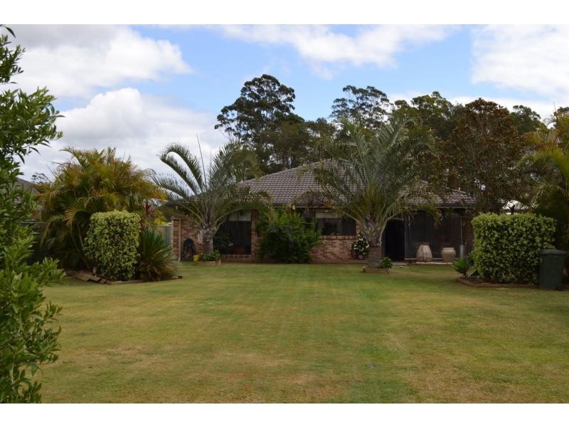 12 Riverbreeze Drive, Wauchope NSW 2446