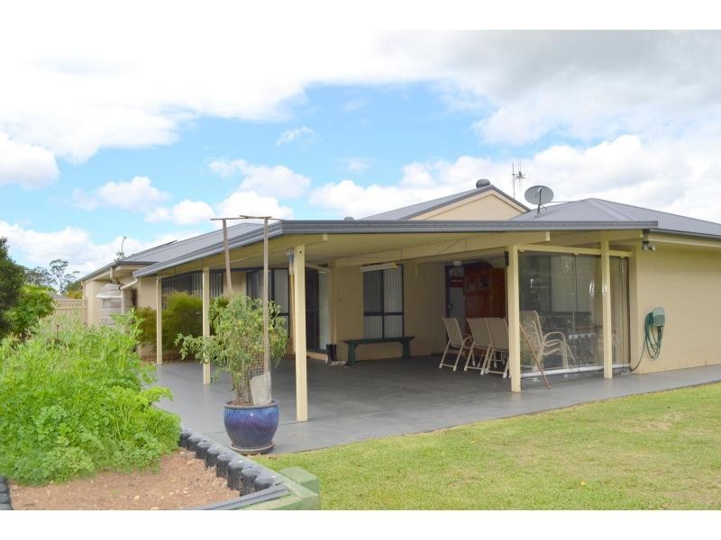 9 Riverbreeze Drive, Wauchope NSW 2446