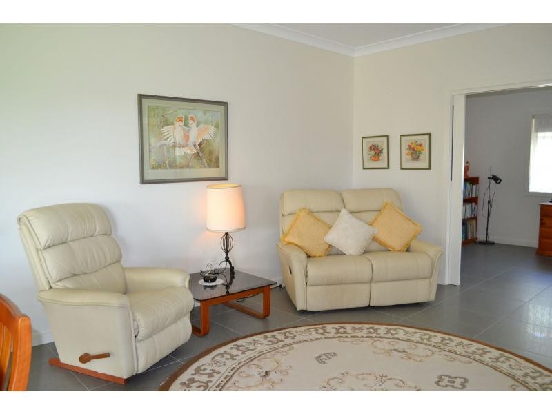 2 Jocks Place, Wauchope NSW 2446