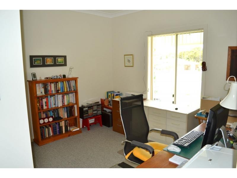 2 Jocks Place, Wauchope NSW 2446