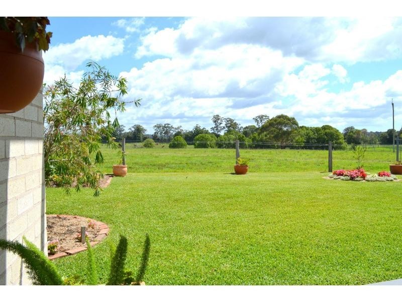 2 Jocks Place, Wauchope NSW 2446