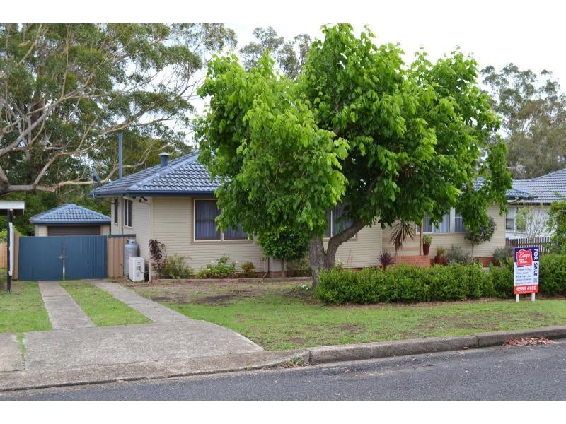 11 Stephen Street, Wauchope NSW 2446