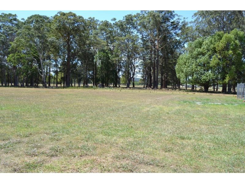 18 Jocks Place, Wauchope NSW 2446