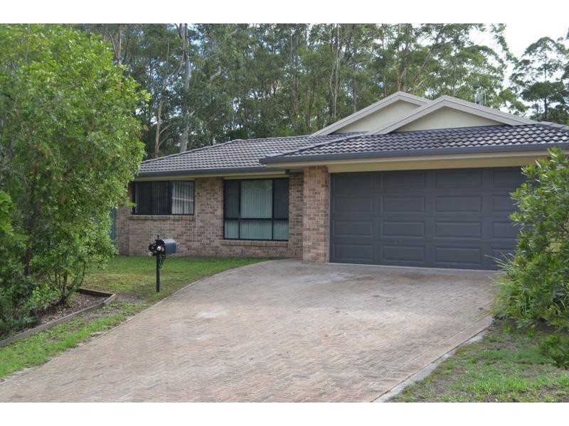 8 Millwood Place, Wauchope NSW 2446