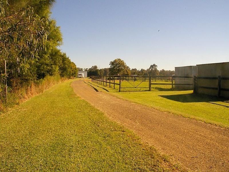 106 Redbank Road, Wauchope NSW 2446