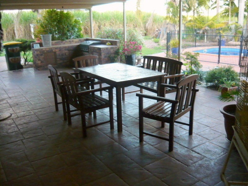 16 Station Road, Horton QLD 4660