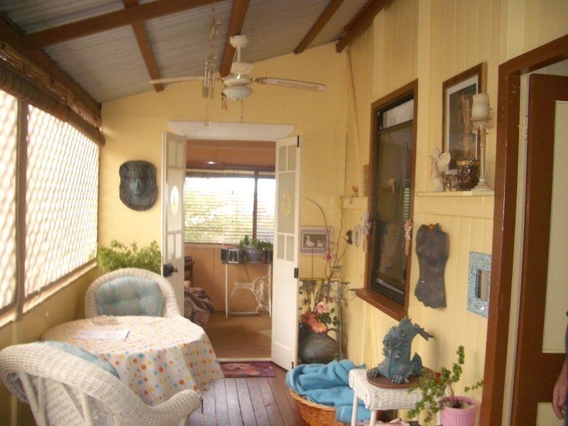 6 Nelson Street, Childers QLD 4660