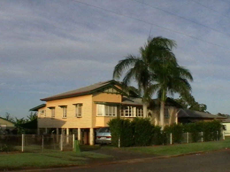 18 Churchill Street, Childers QLD 4660