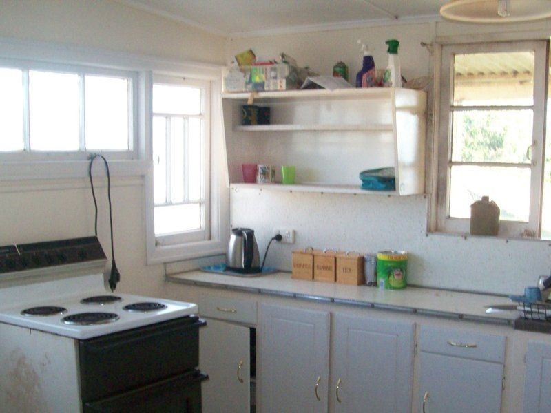 18 Churchill Street, Childers QLD 4660