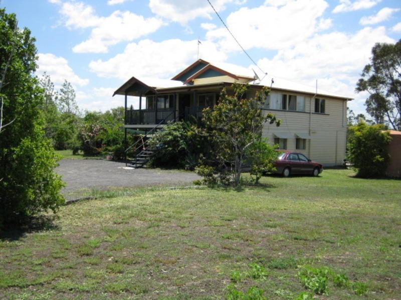 64 Redridge Crescent, Redridge QLD 4660