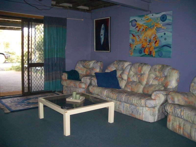 64 Redridge Crescent, Redridge QLD 4660
