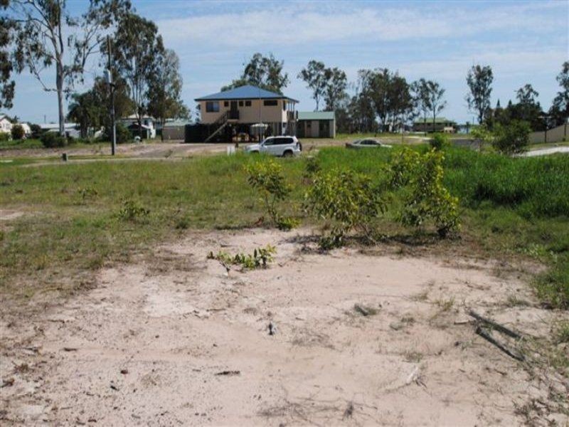 2 Douglas Drive, Buxton QLD 4660