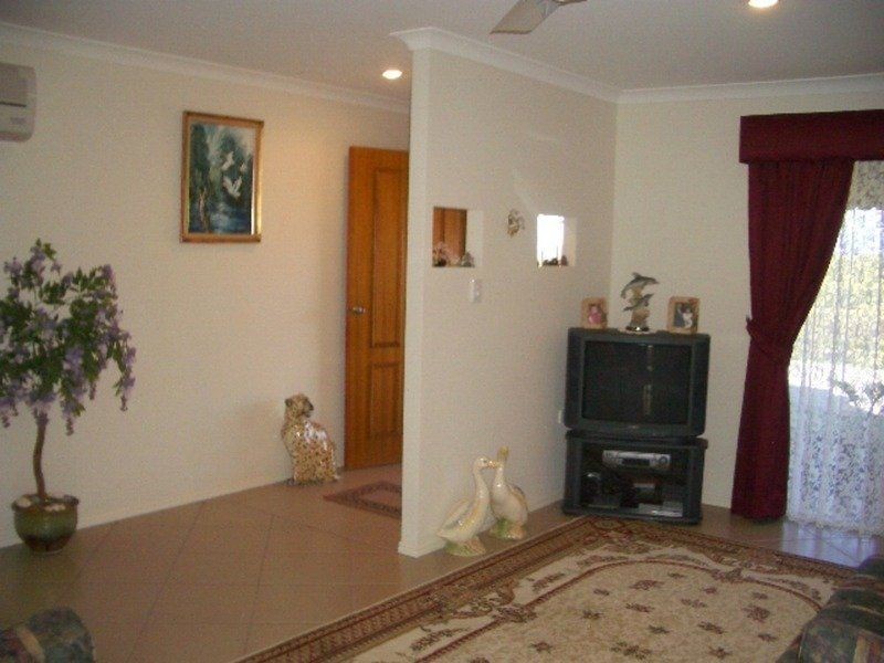 1 Lawman Place, Childers QLD 4660