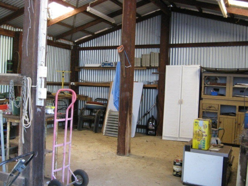 690 North Isis Road, North Isis QLD 4660