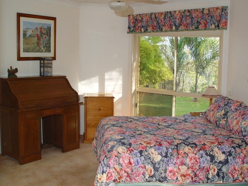 10 Lake View Drive, Apple Tree Creek QLD 4660