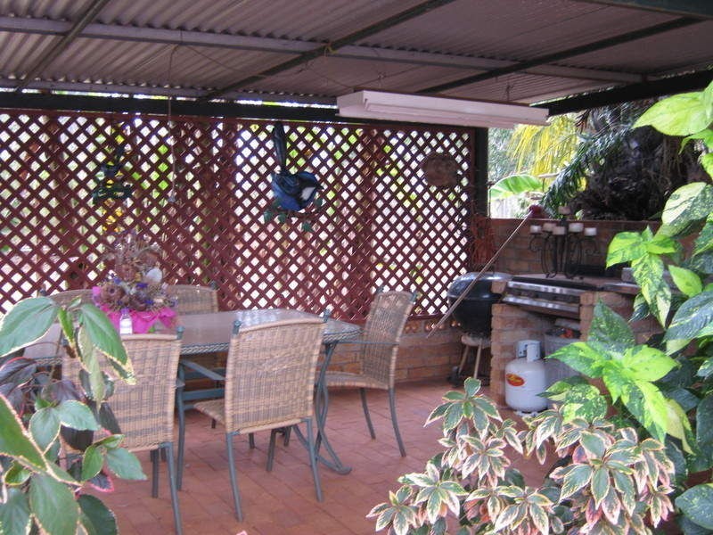 10 Lake View Drive, Apple Tree Creek QLD 4660