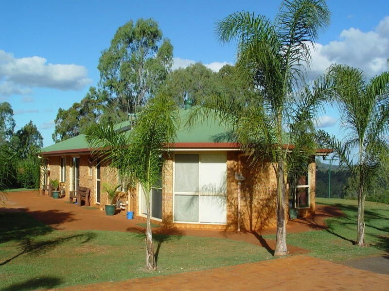 10 Lake View Drive, Apple Tree Creek QLD 4660