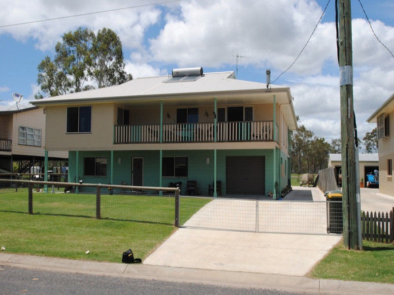 33 Travis Street, Buxton QLD 4660