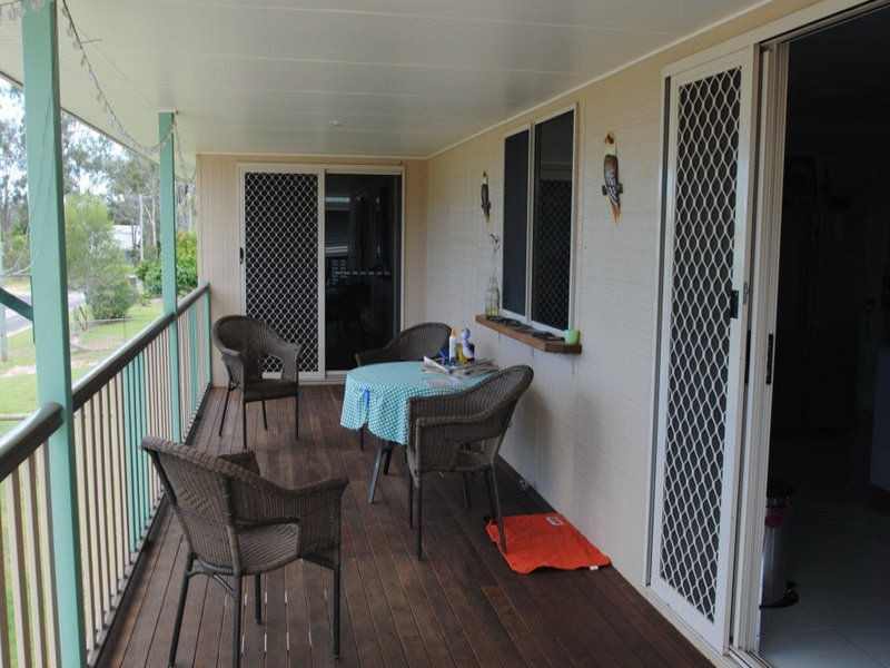 33 Travis Street, Buxton QLD 4660