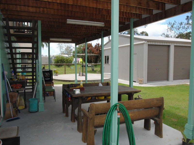 33 Travis Street, Buxton QLD 4660