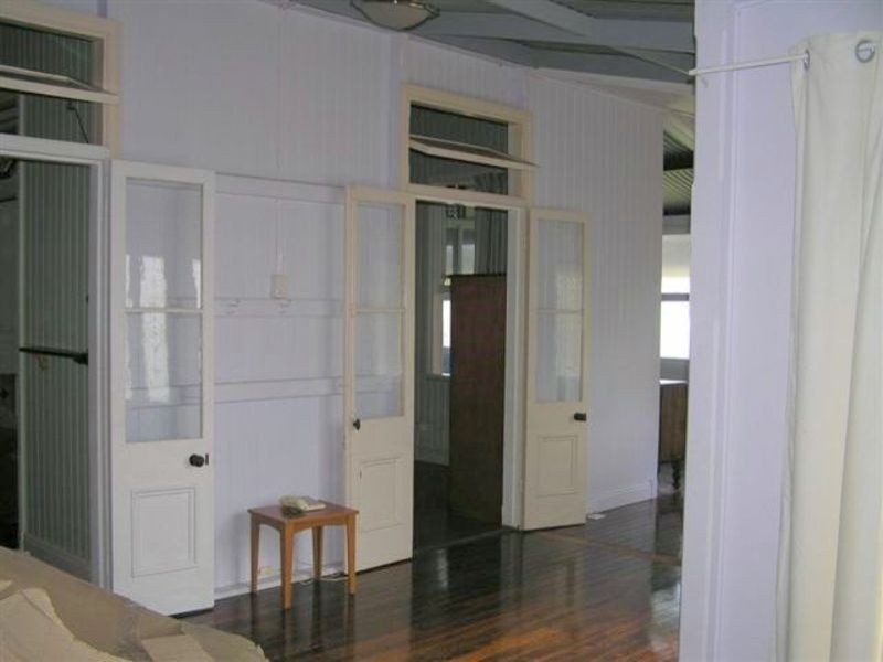 2 Nelson Street, Childers QLD 4660