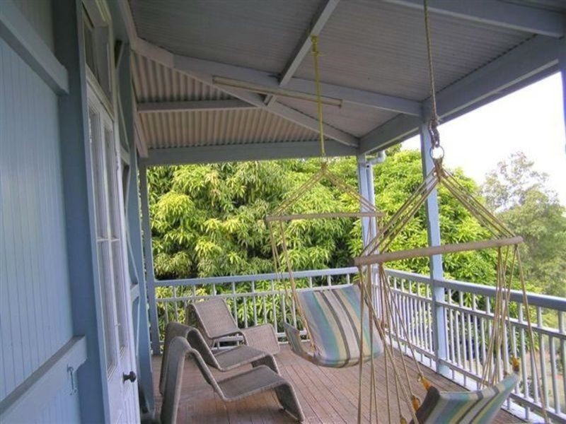 2 Nelson Street, Childers QLD 4660