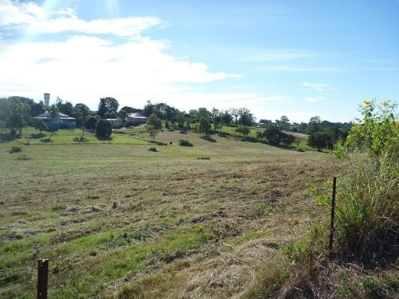 2 Nelson Street, Childers QLD 4660