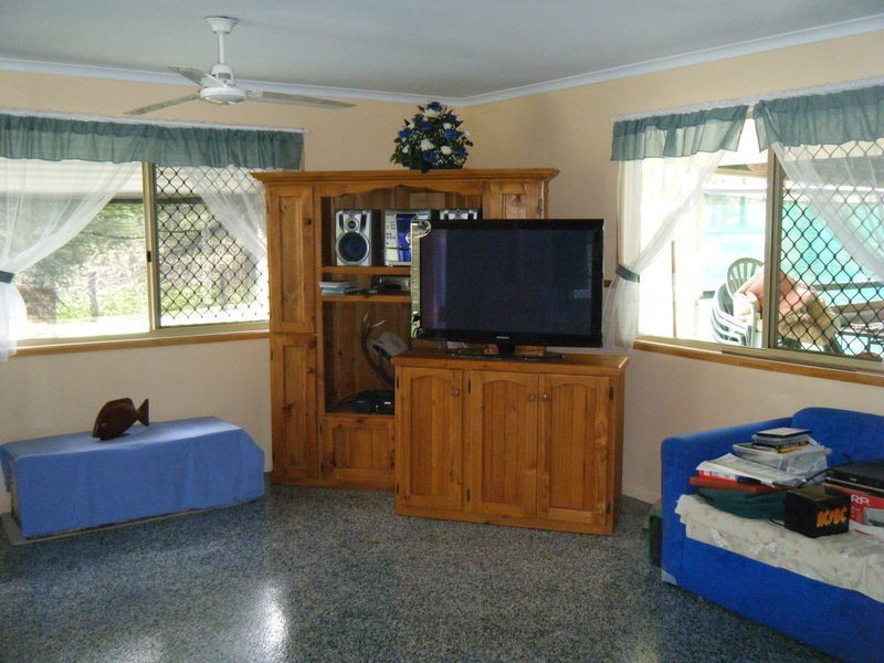 68 Howards Road, Apple Tree Creek QLD 4660