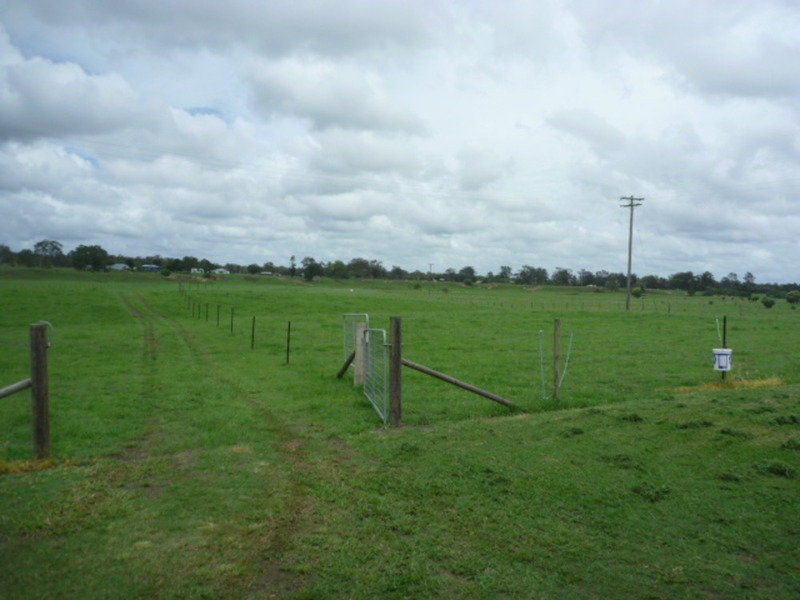 48 Smith Road, Howard QLD 4659