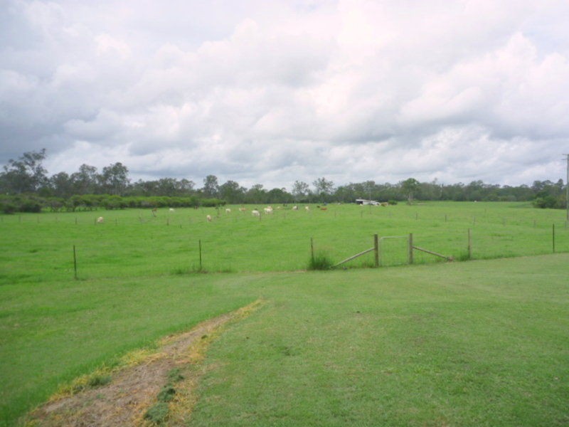 48 Smith Road, Howard QLD 4659
