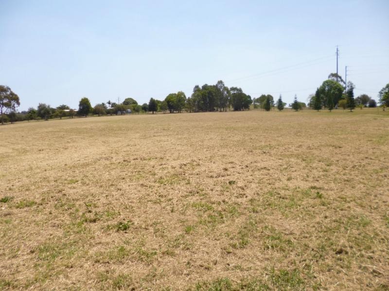 188 North Isis Road, Childers QLD 4660