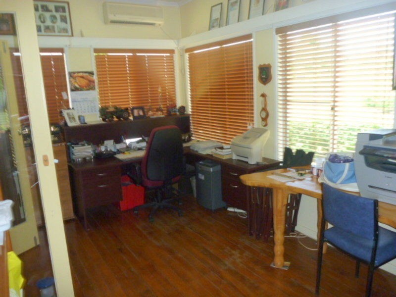 188 North Isis Road, Childers QLD 4660