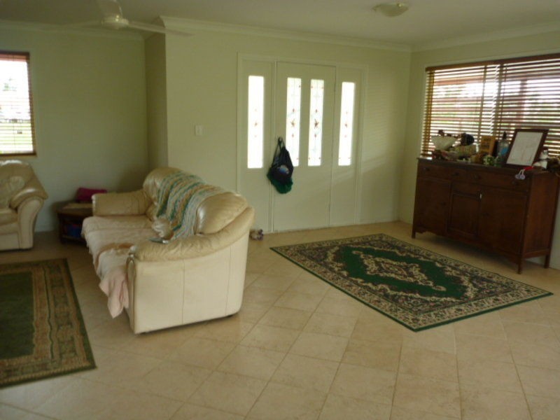 7 Blue Gum Drive, Redridge QLD 4660