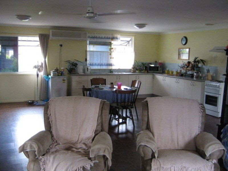 174 Doolbi Dam Road, Childers QLD 4660
