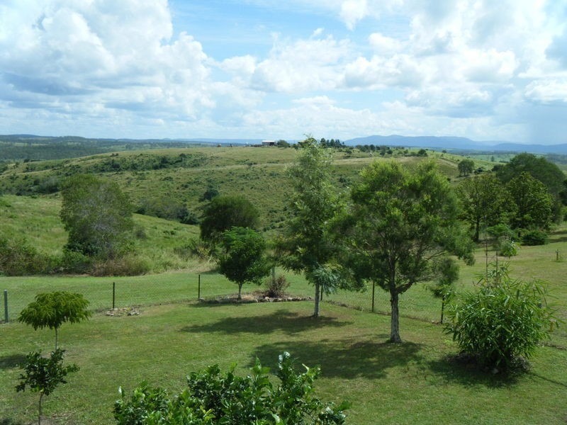 44 Coleman Road, Booyal QLD 4671