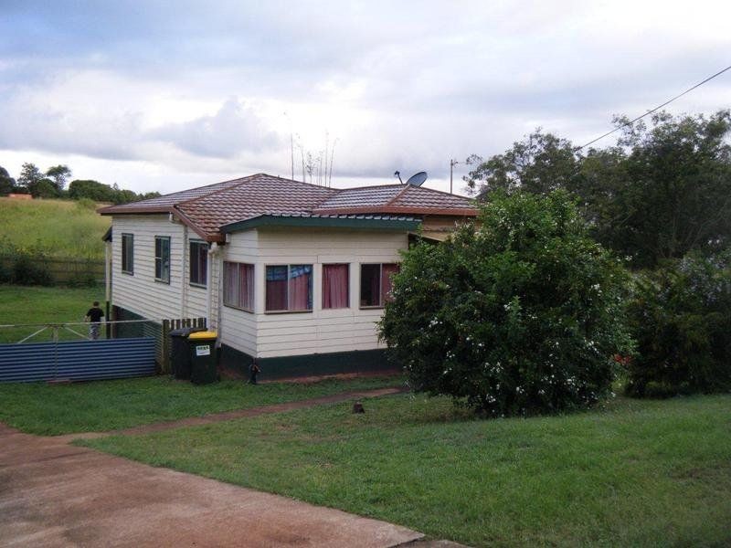 7 Elizabeth Street, Childers QLD 4660
