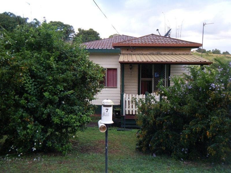 7 Elizabeth Street, Childers QLD 4660