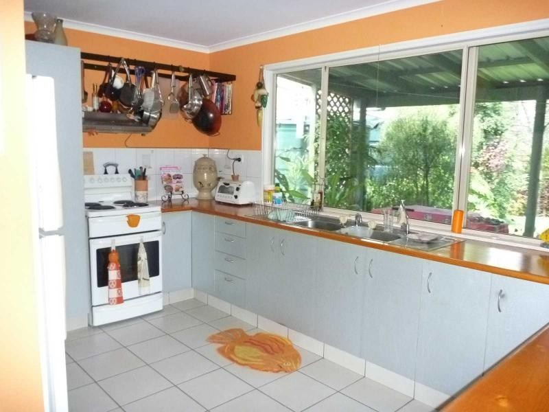Buxton QLD 4660
