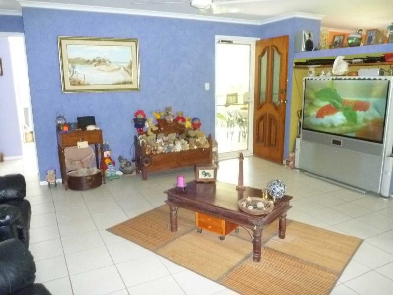 Buxton QLD 4660