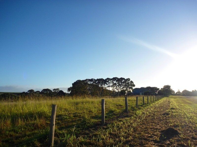 213 Atc Hall Road, Apple Tree Creek QLD 4660