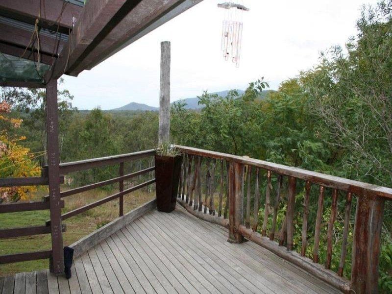 278 Mt Goonaneman Road, Dallarnil QLD 4621