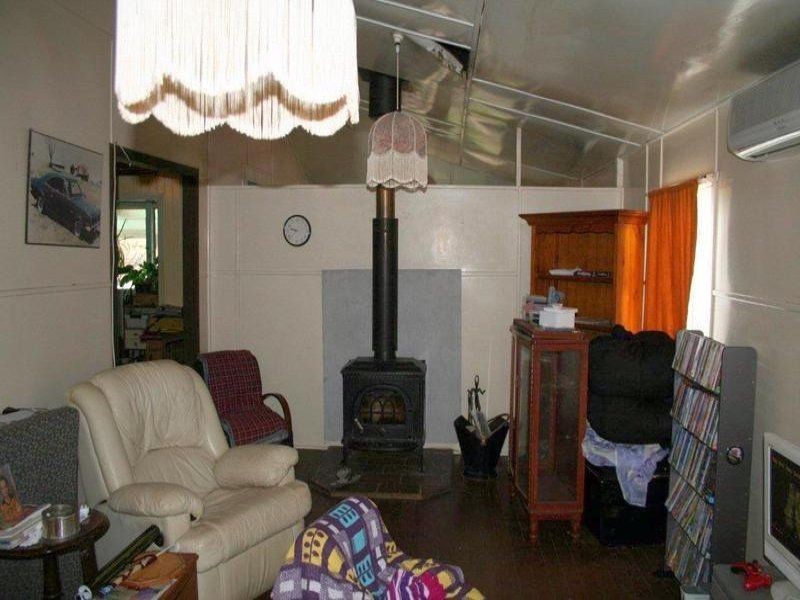 278 Mt Goonaneman Road, Dallarnil QLD 4621