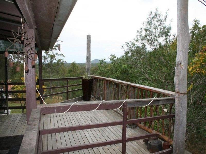 278 Mt Goonaneman Road, Dallarnil QLD 4621