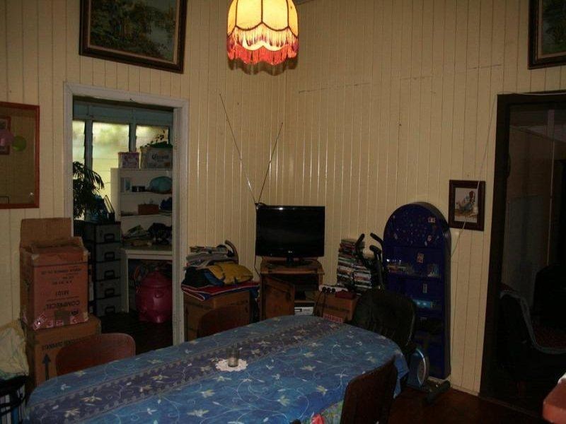 278 Mt Goonaneman Road, Dallarnil QLD 4621