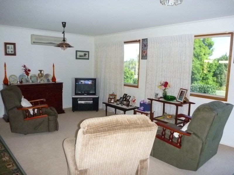 8 Jensen Street, Cordalba QLD 4660