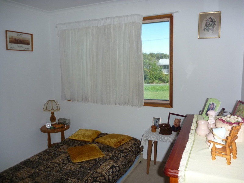 8 Jensen Street, Cordalba QLD 4660