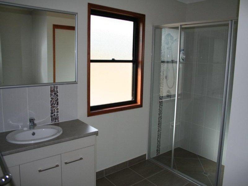 34 Oakview Drive, Redridge QLD 4660